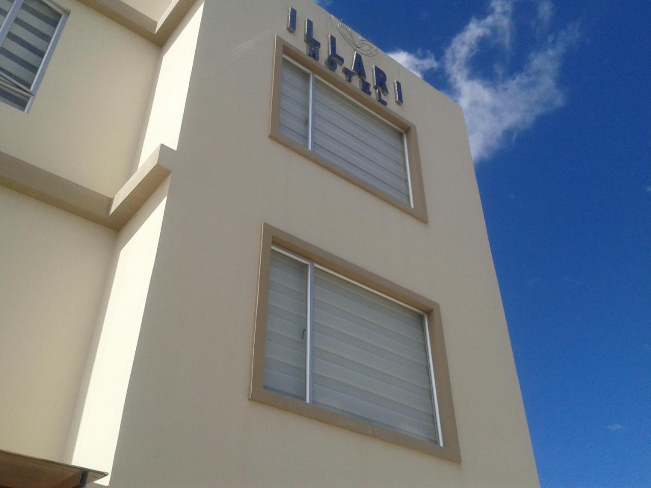 Illari Hotel リオバンバ エクステリア 写真